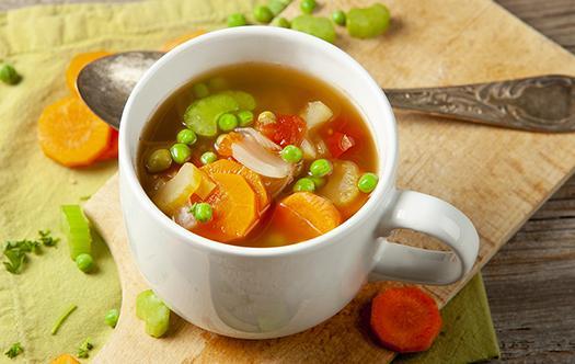 DOMO soupe de légumes au chorizo mixeur à soupe