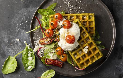 DOMO savoury waffles with spinach, sun-dried tomatoes and Parmesan cheese waffle maker