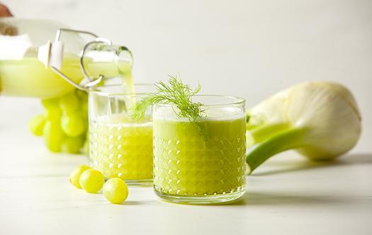 DOMO soft green glow slow juicer
